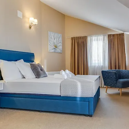 Hotel Sky