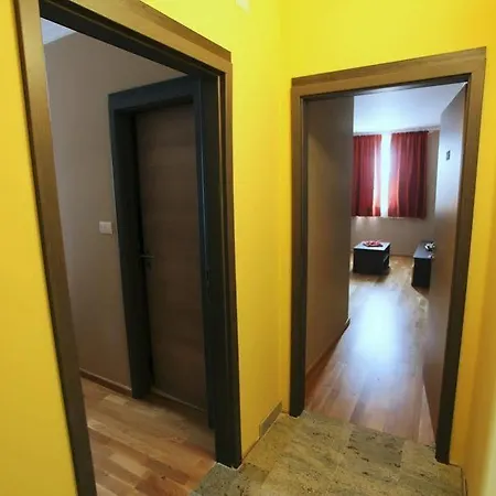 Sky Hotel 3*
