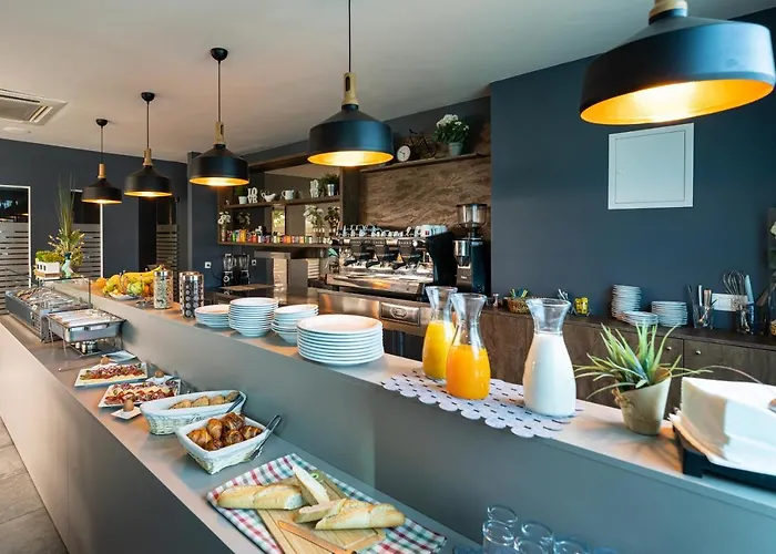 Sky Ξενοδοχείο 3*